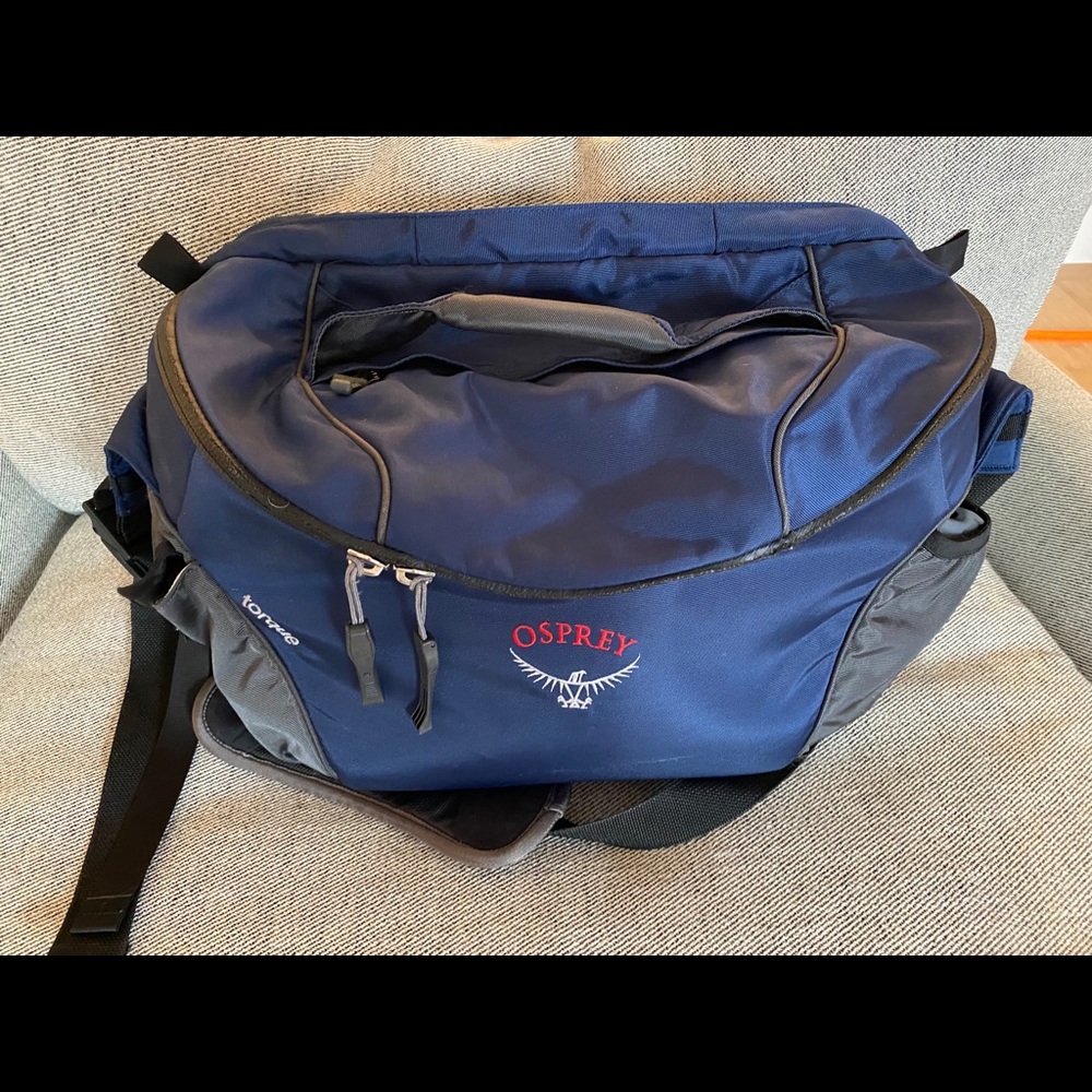 Osprey blue messenger bag